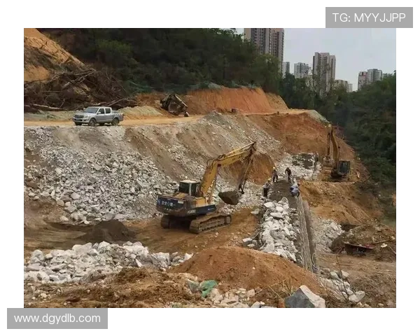 挖掘机施工日志记录要点